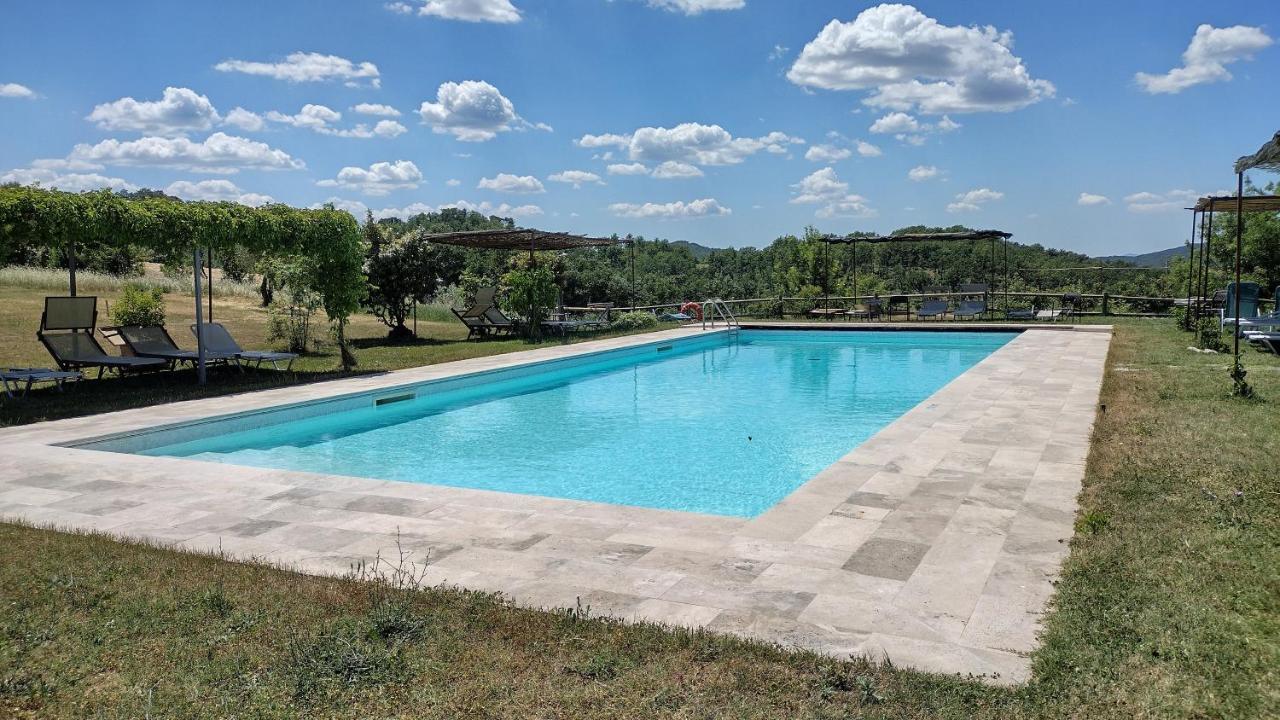 Casale Refoli Guest House Casole d'Elsa Bagian luar foto