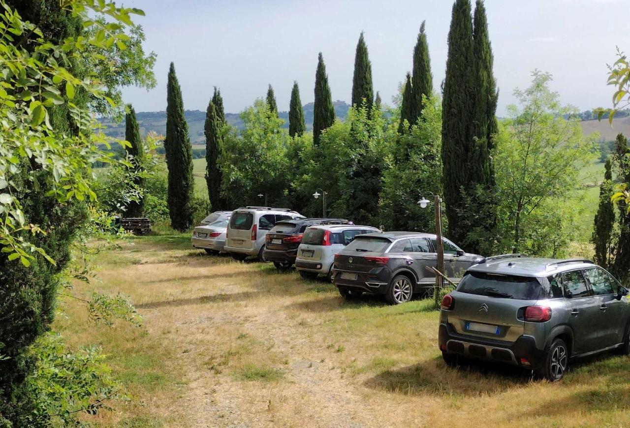 Casale Refoli Guest House Casole d'Elsa Bagian luar foto